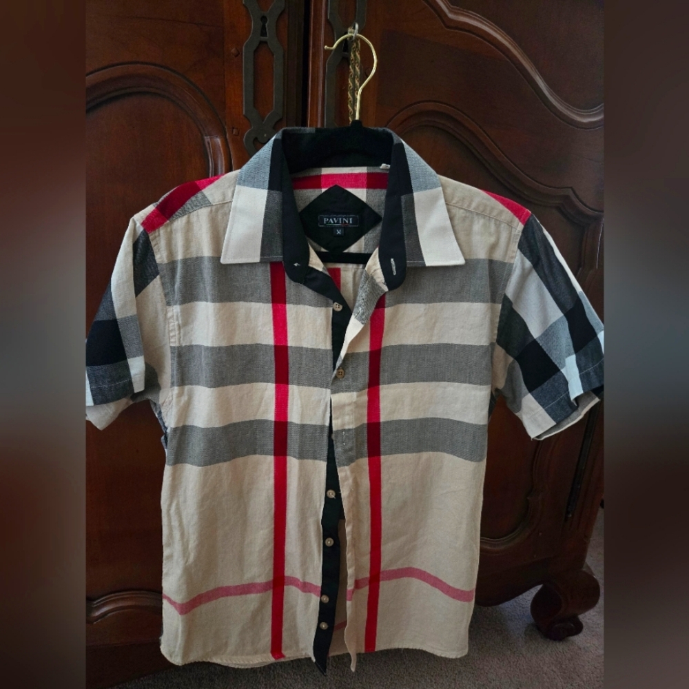 #33 Boys Junior  Fashion Size M Shirt 12/14 vibes of  Burberry
